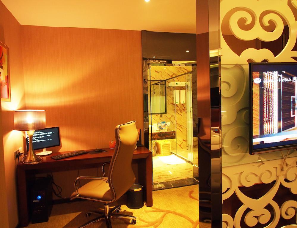 Chengdu Liwan International Hotel Стая снимка