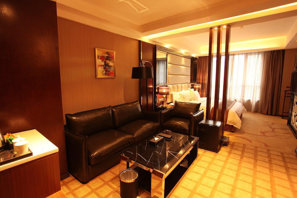 Chengdu Liwan International Hotel Стая снимка