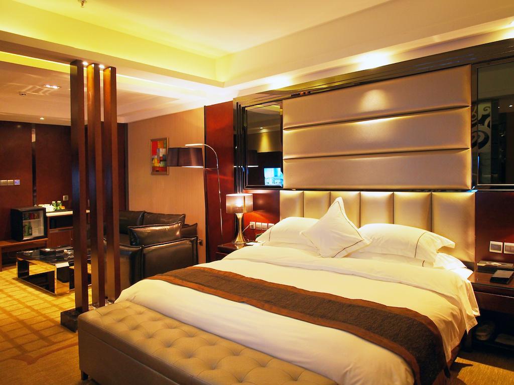 Chengdu Liwan International Hotel Стая снимка