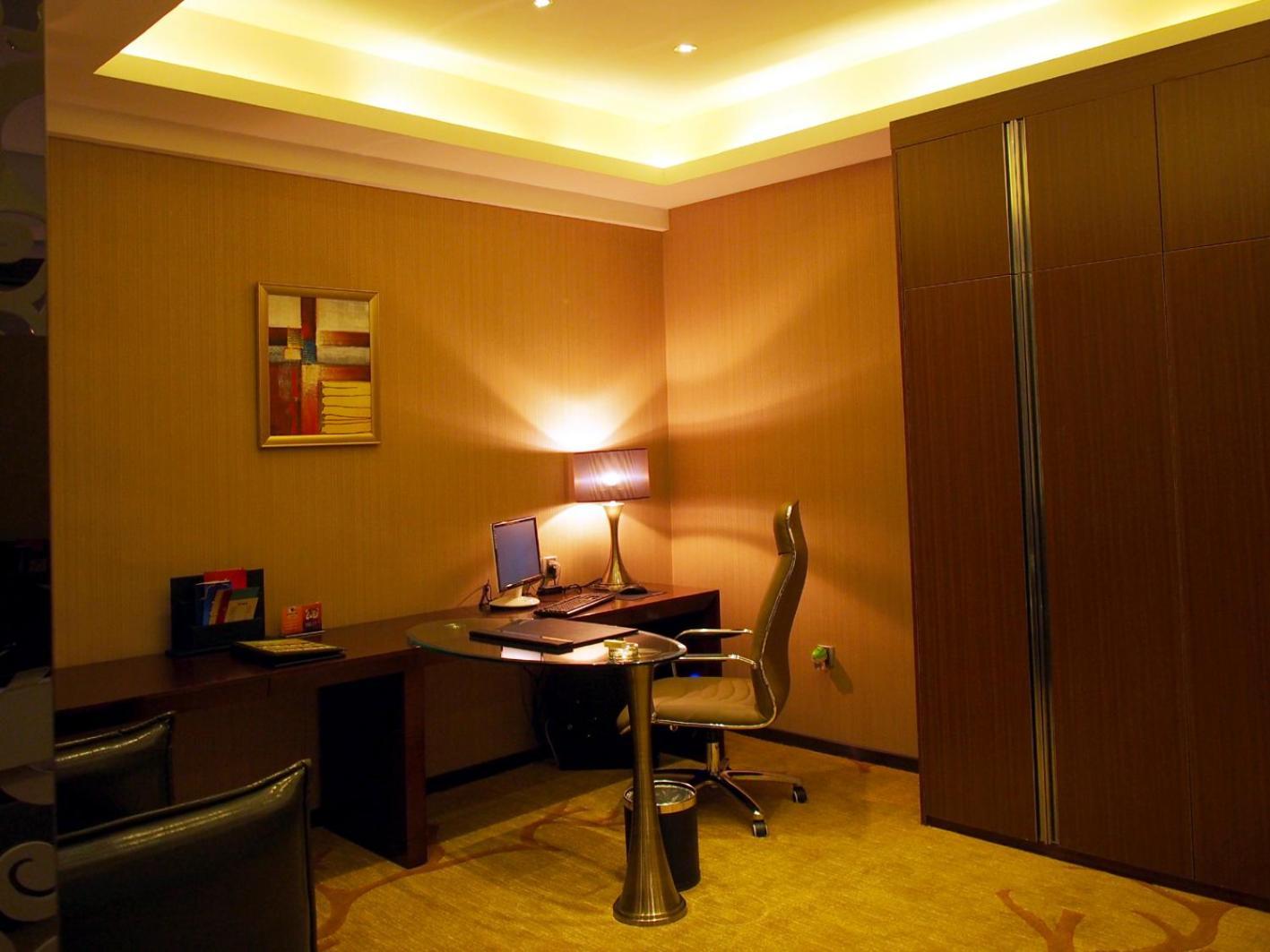 Chengdu Liwan International Hotel Екстериор снимка