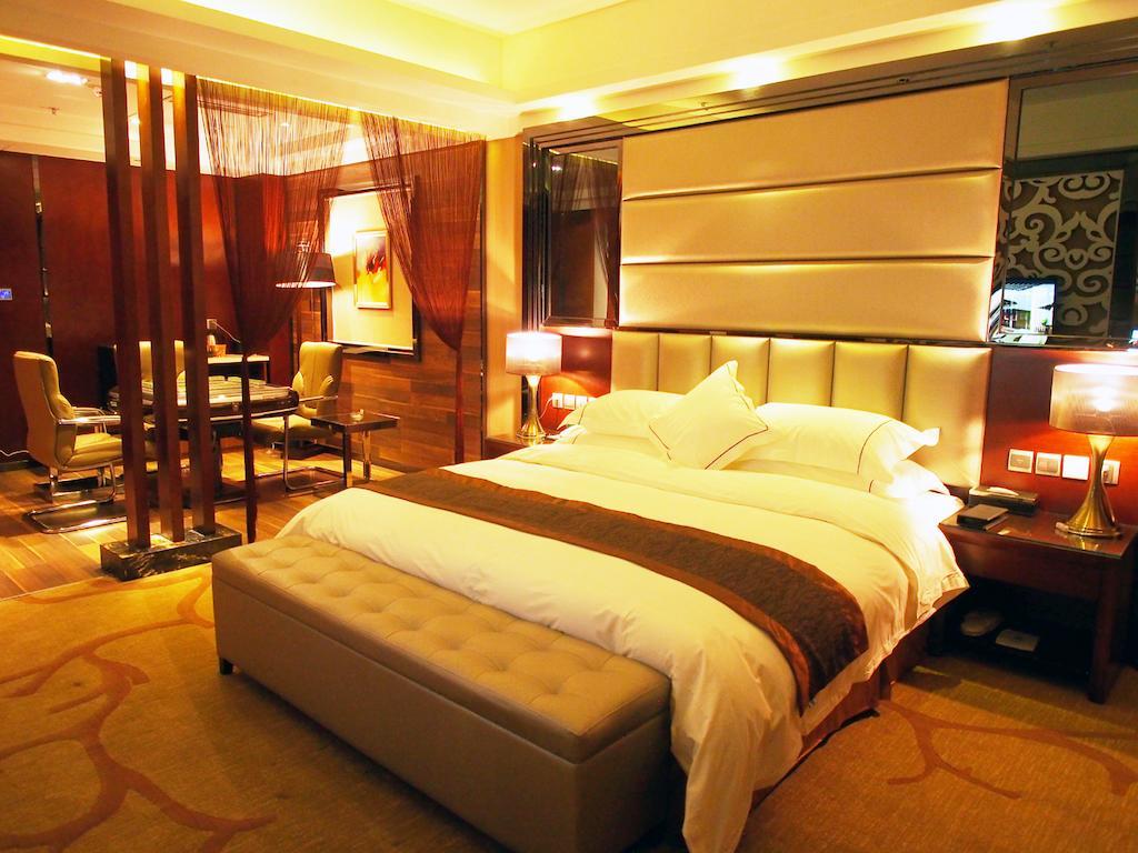 Chengdu Liwan International Hotel Стая снимка