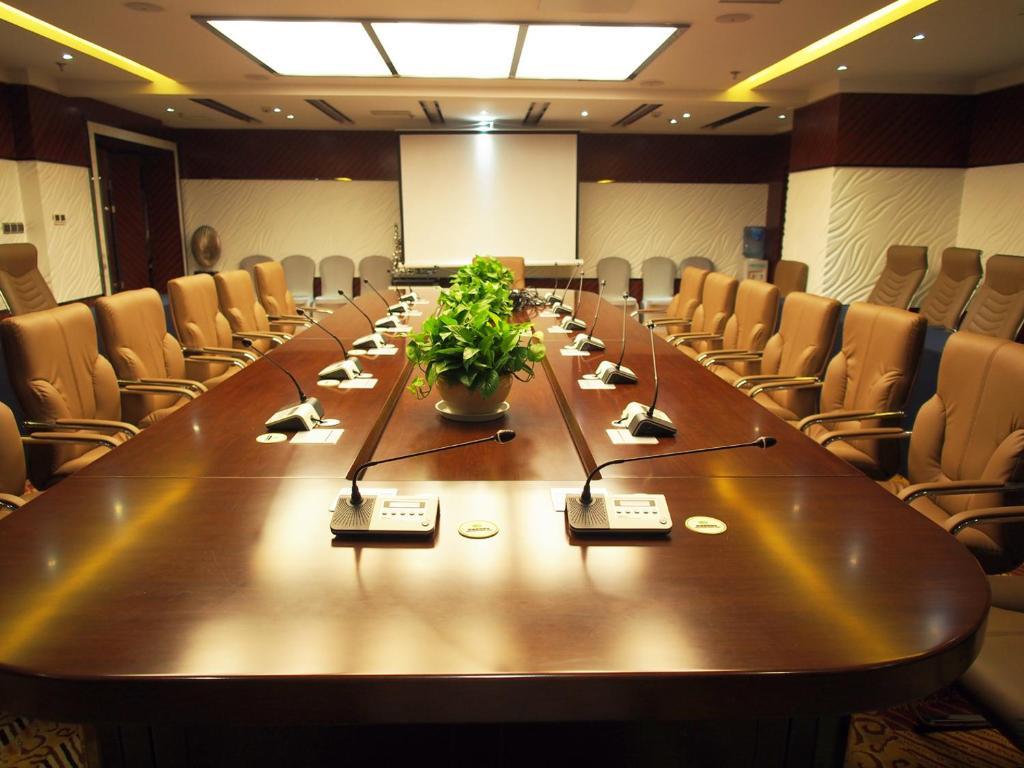 Chengdu Liwan International Hotel Екстериор снимка