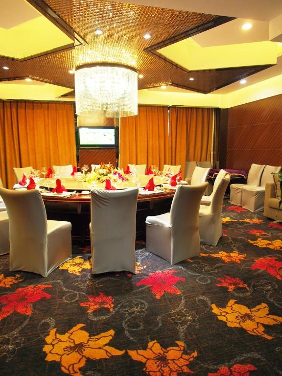 Chengdu Liwan International Hotel Екстериор снимка