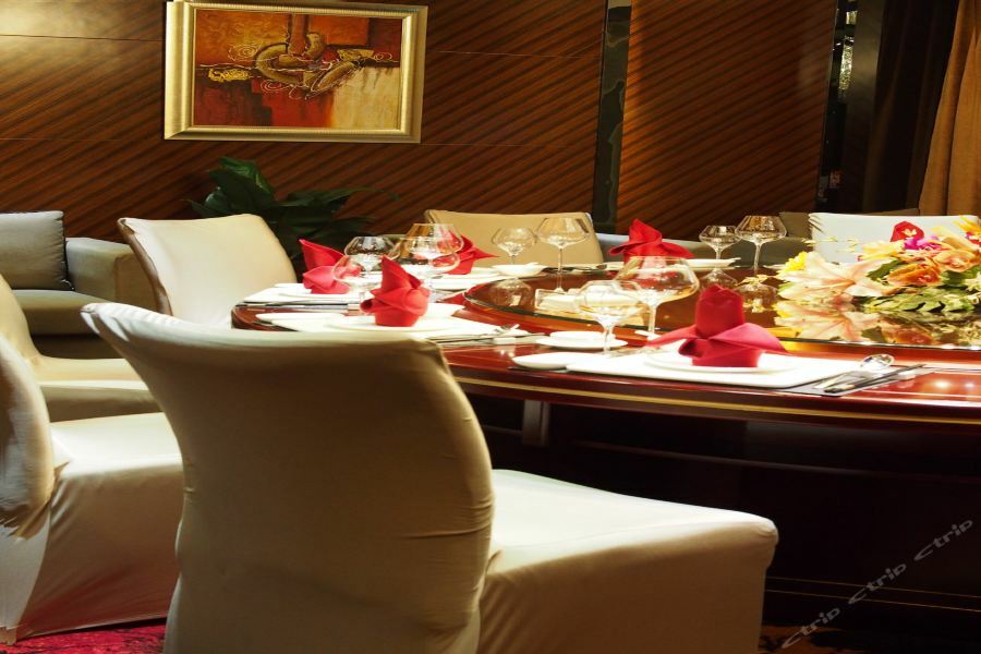 Chengdu Liwan International Hotel Екстериор снимка