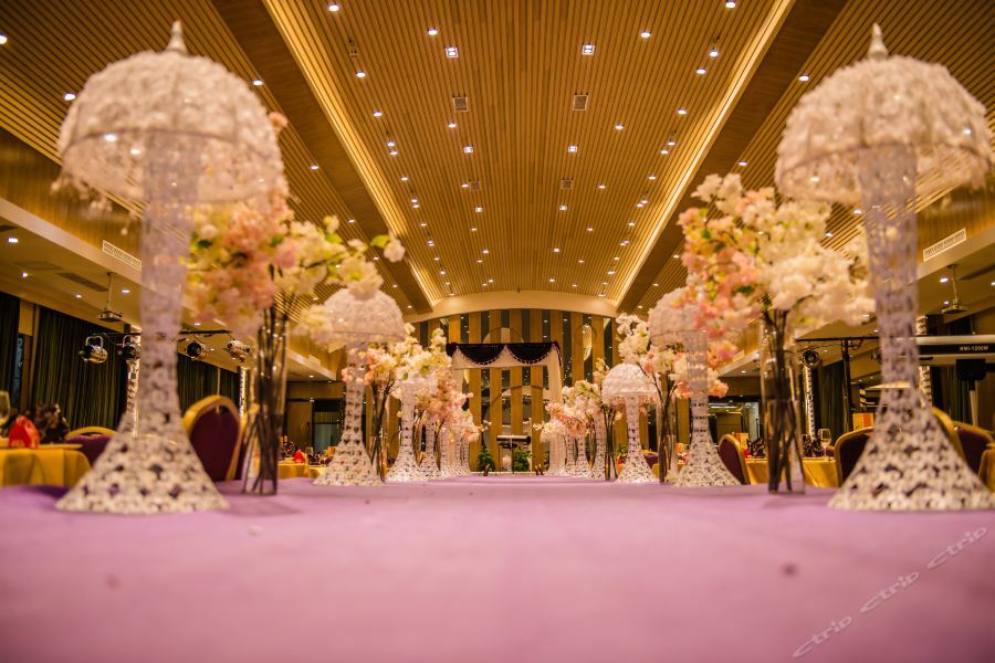 Chengdu Liwan International Hotel Екстериор снимка